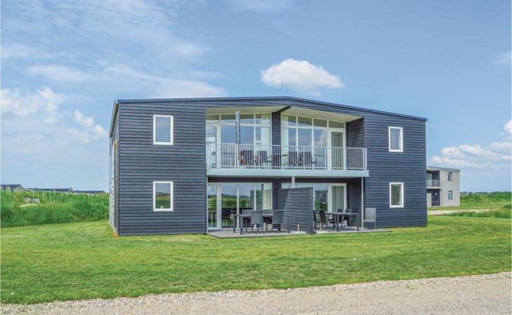 4 bedroom amazing home in Ringkøbing 1