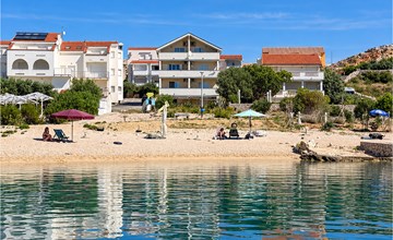 Lovely apartment in Kustici with house sea view 2