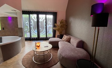 Luxuriöse Wellness-Suite 2