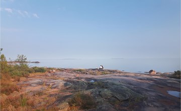 Stunning home in Hammarö with jacuzzi 3