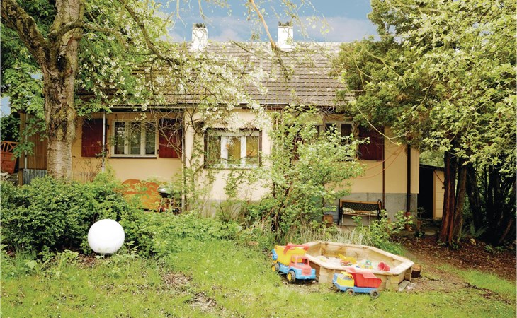 1 bedroom beautiful home in Arzberg 1