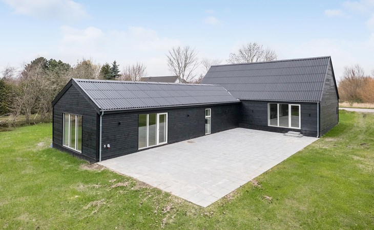 3 bedroom cozy home in Højby 1
