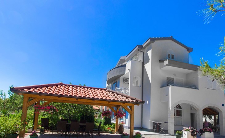 mit Blick auf das Wasser 1