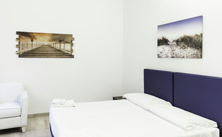 Auf dem Messegelände 14, in der Nähe des Zentrums und gegenüber dem Messegeländ 1