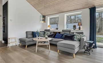 3 bedroom nice home in Aakirkeby 3