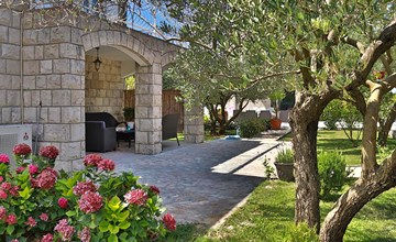 Lovely home in Cilipi 3
