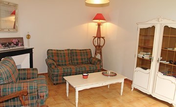 2 bedroom gorgeous home in Visan 2