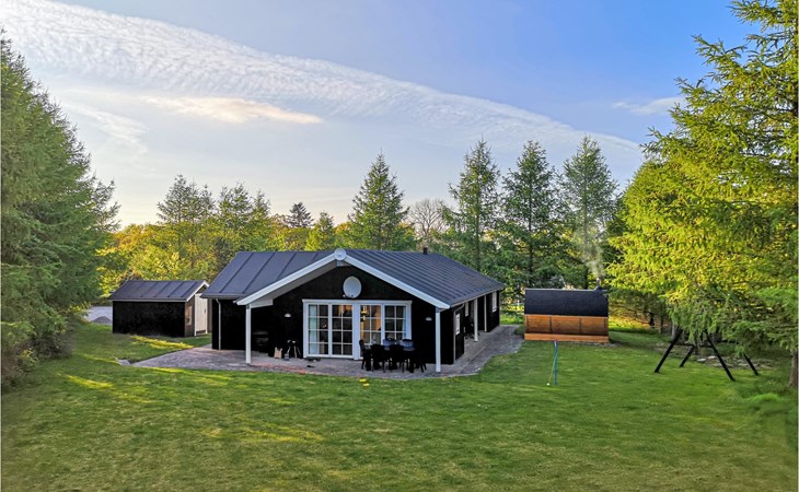 Nice home in Glesborg with sauna 1