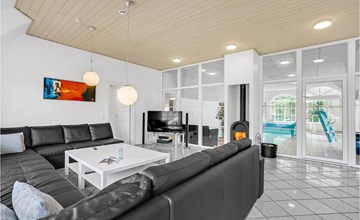 Lovely home in Ulfborg with sauna 3