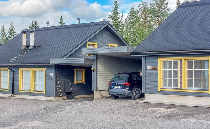 Aihki c/o villa Armas 50 1