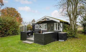 Pet friendly home in Nexø with WiFi 2