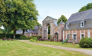 Stunning home in Gouy Saint Andre 3