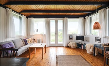 Lovely home in Ebeltoft with WiFi 2