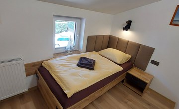 mit eigenem Parkplatz 3