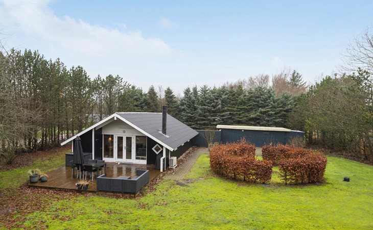 Gorgeous home in Oksbøl with sauna 1