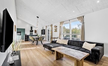 Lovely home in Skjern with WiFi 3