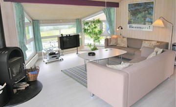 Stunning home in Humble with kitchen 2