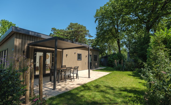Loevestein Comfort with Hot tub | 4 persons  1