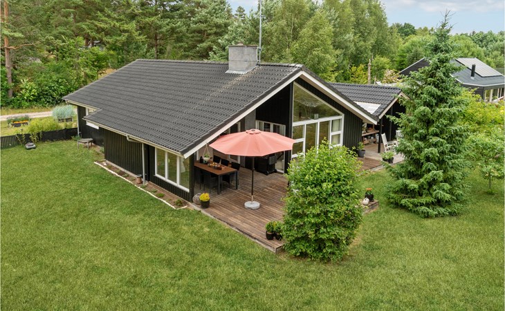 Amazing home in Ebeltoft with WiFi 1