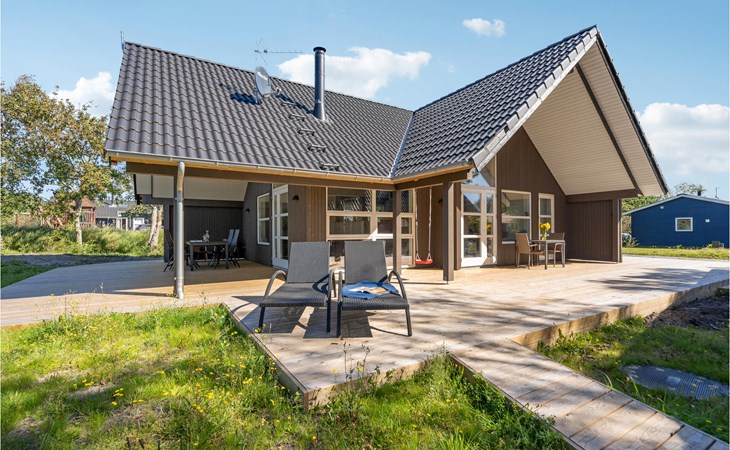 Amazing home in Hemmet with WiFi 1