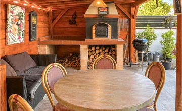 Luxurious home in Ondres with private swimming pool, can be inside or outside 2