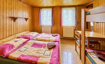 Švýcarský dvůr Lodge 3