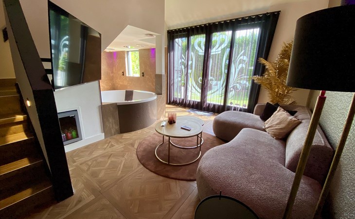 Luxuriöse Wellness-Suite 1