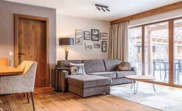 Premium mit 2 Schlafzimmer&Garten 2