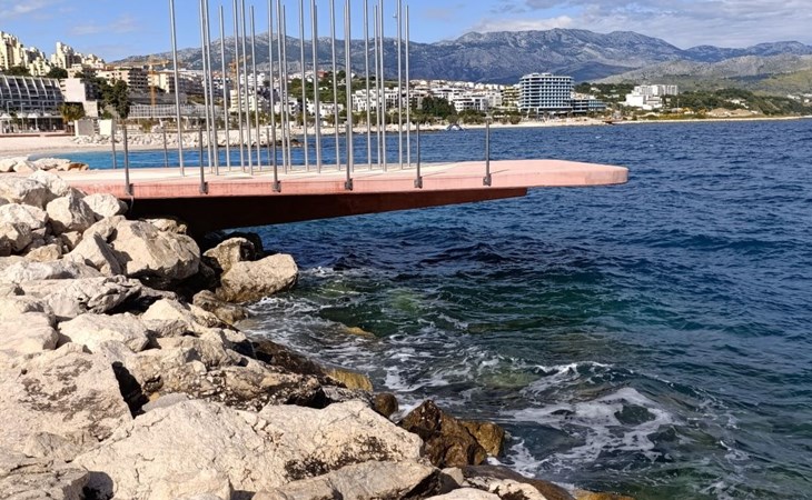 Apartment mit Terrasse 1