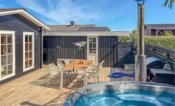 Gorgeous home in Roslev with house a panoramic view 2