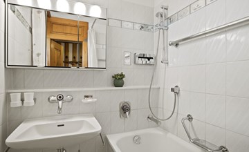 No. 58 House Latin 2