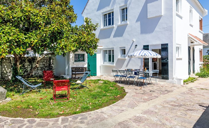 Charme de la Plage de Port Lin 1