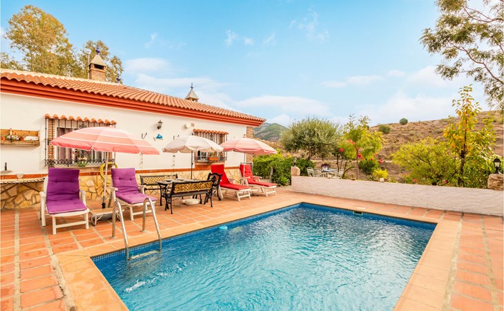 3 bedroom lovely home in Sedella 1