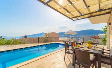 Villa aus Naturstein für 8 im Zentrum von Kalkan 2