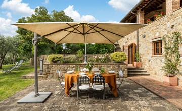 3 bedroom beautiful home in Arezzo 3