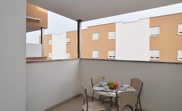 2 bedroom nice apartment in Nin 2