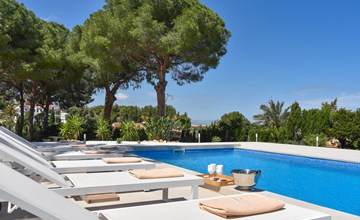 Villa Amantos 10 pax 2
