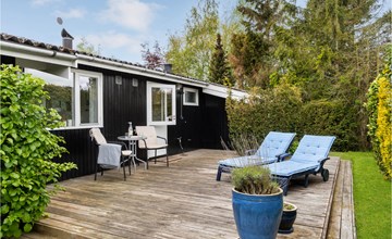 Cozy home in Idestrup with WiFi 2