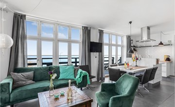 Nice home in Allinge with WiFi 3