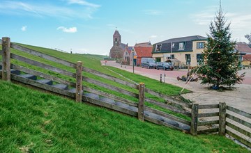 5 bedroom cozy home in Wierum 2