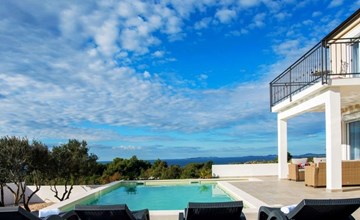 in Primošten mit privatem Pool 3