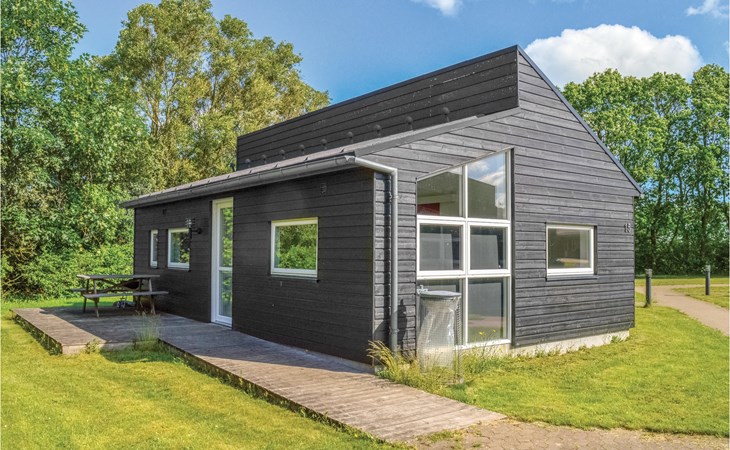 Stunning home in Spjald with WiFi 1