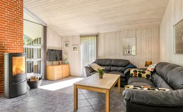 "Olli" - 600m from the sea 3