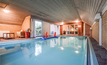 5 bedroom amazing home in Fredericia 2