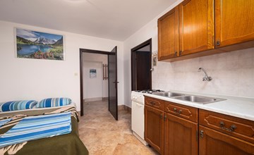 Stunning apartment in Liznjan with WiFi 3
