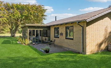 Awesome home in Nykøbing M 2
