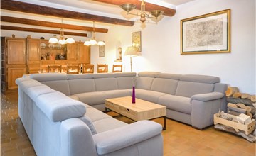 Cozy home in Aubignan 2