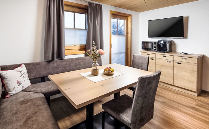 Bio-Haus # 402 1
