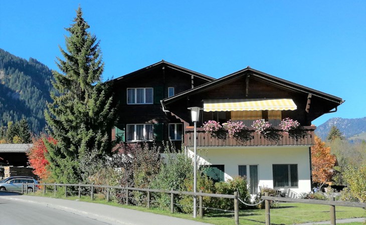 Aegertenstraße 10 1