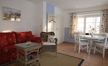 Landhaus "To Hus" - Fewo Maraike mit Garten 3